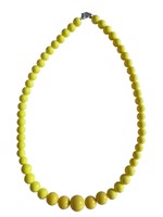 Halskæde med plastperler; Kamma - gul